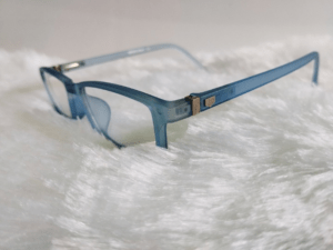 Elegant Dull Blue Reading Glasses for a Relaxed Look