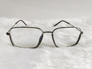 Elegant Silver Grey – Maroon Full-Rim Glasses